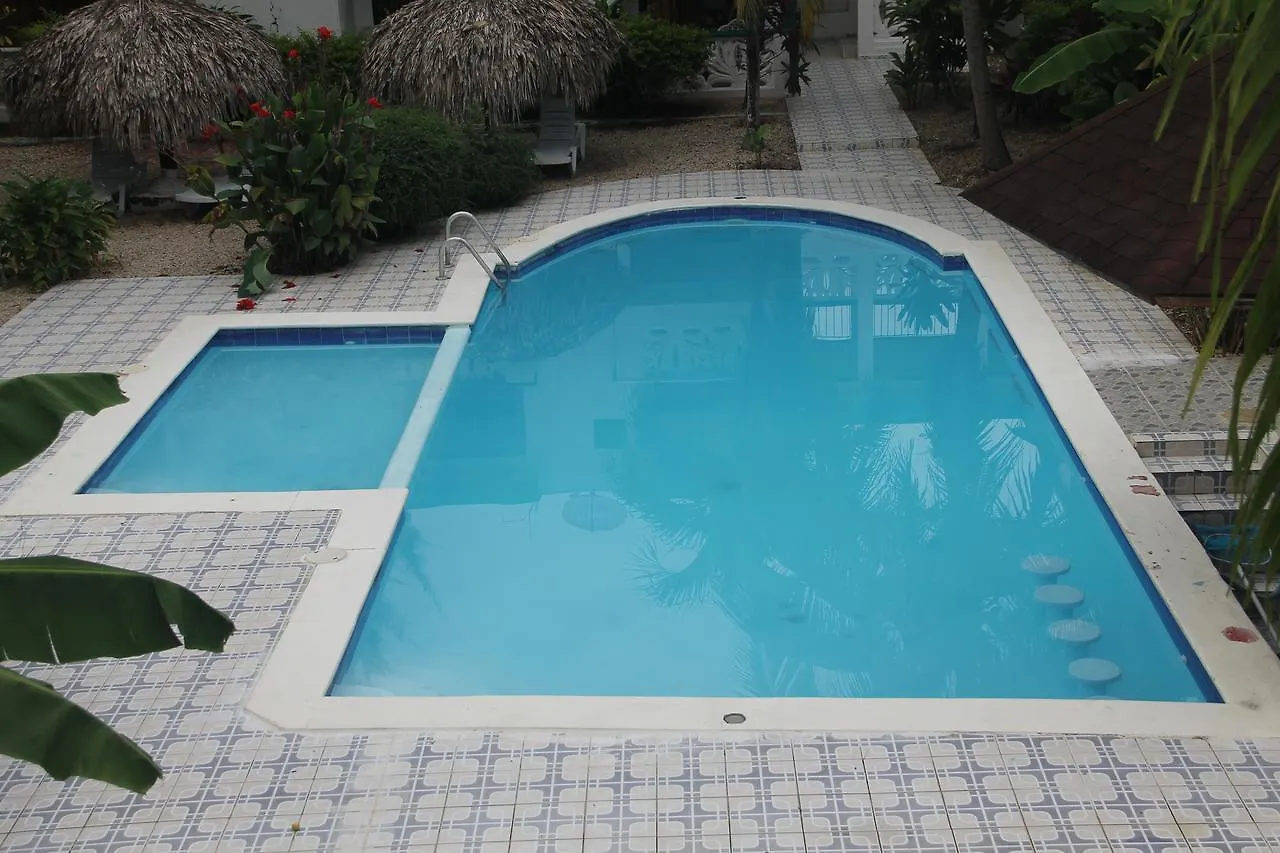 El Caucho Hotel Boca Chica 3*,  Dominican Republic